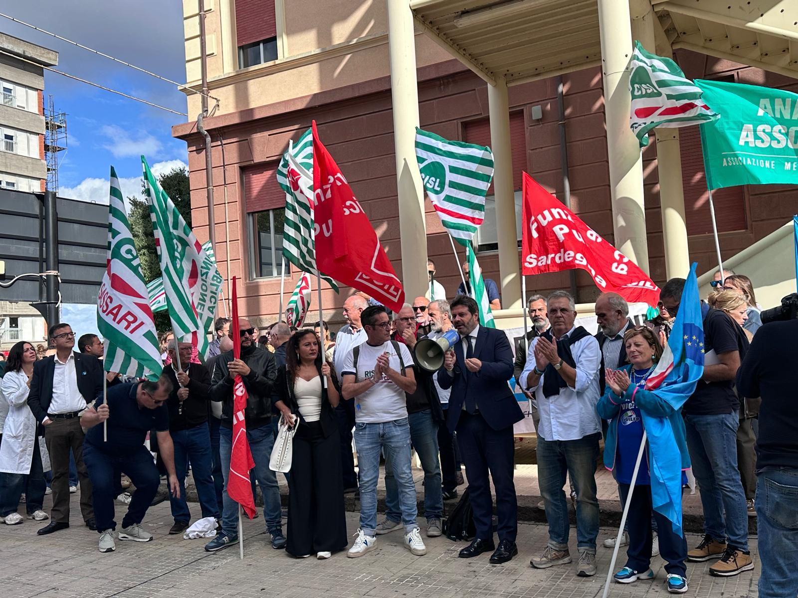 Il sindaco Mascia interviene all'assemblea Aou