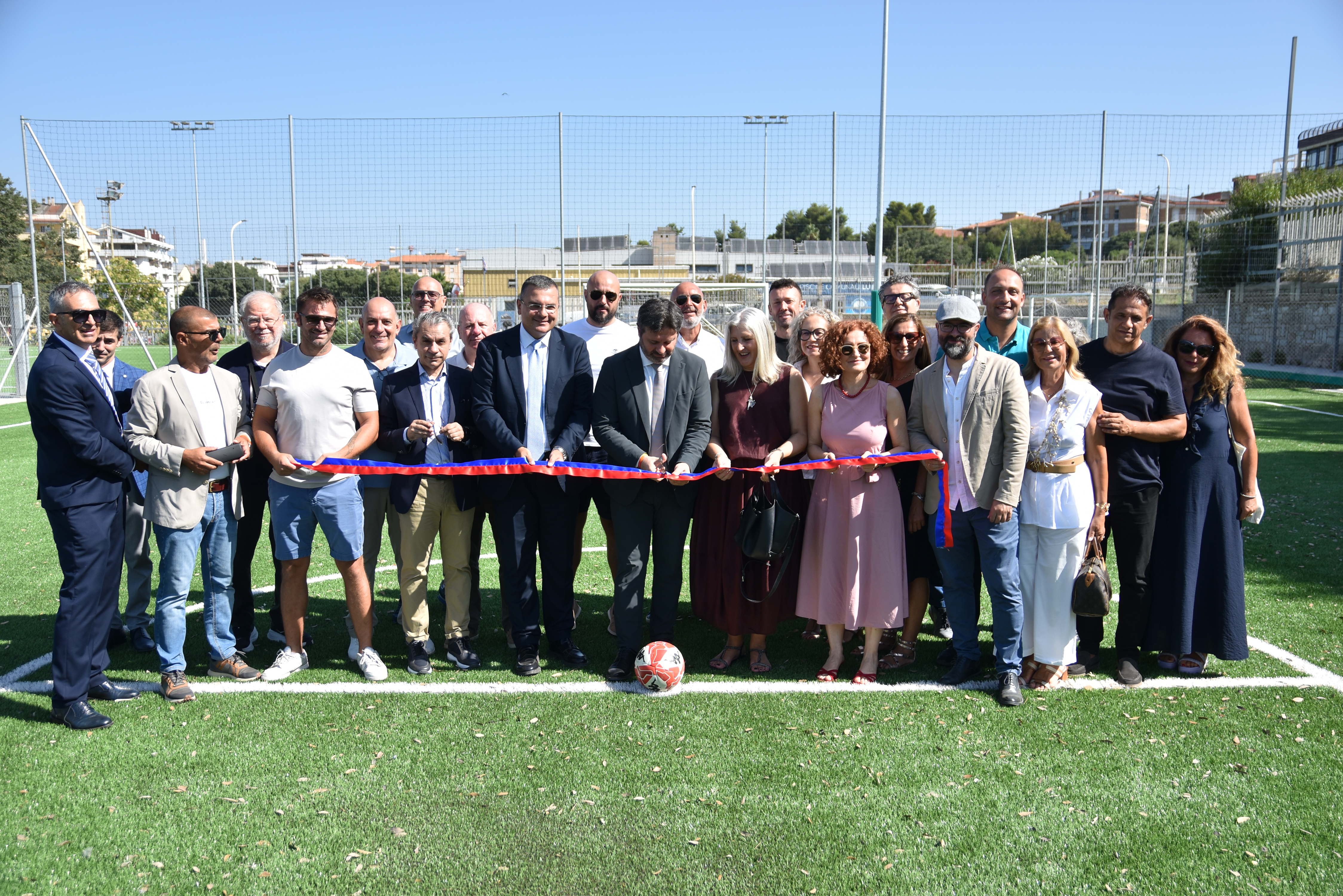 L'inaugurazione dei campi dello stadio 