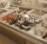 Un banco del mercato civico Un banco del mercato civico