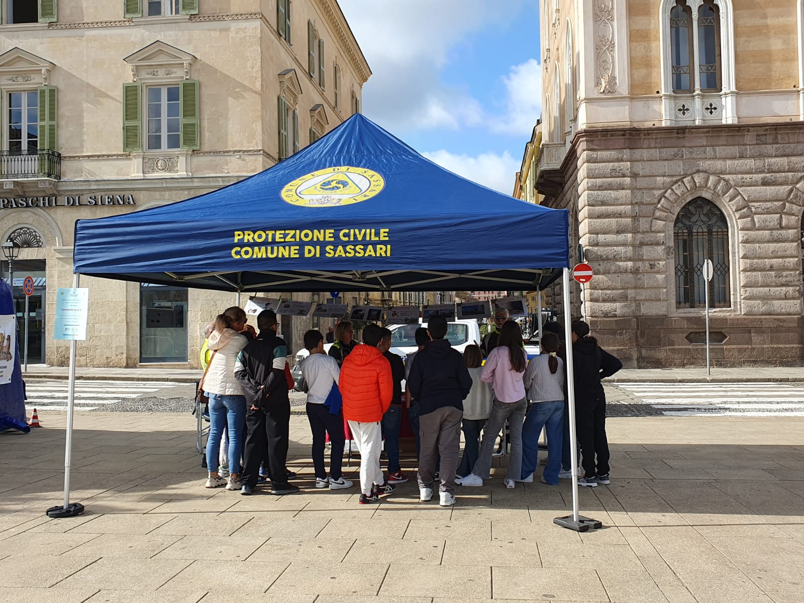 La Protezione civile in piazza