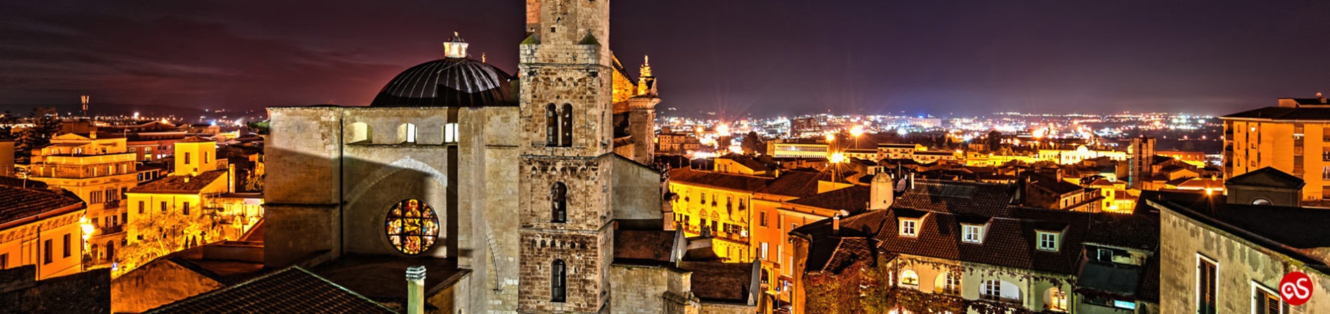 Panorama notturno della città di Sassari Panorama notturno della città di Sassari